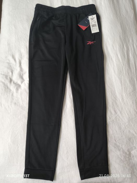 Спортивні штани розмір 152