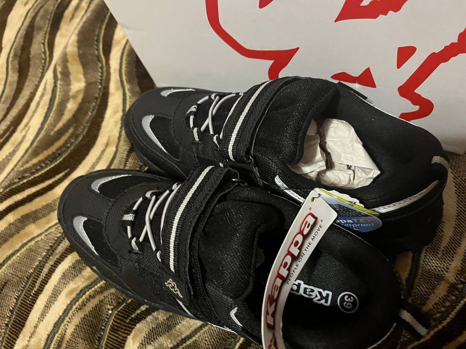 Кросівки чоловічі kappa 39р.Нові