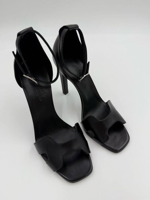 Босоніжки туфлі босоножки hermes гермес