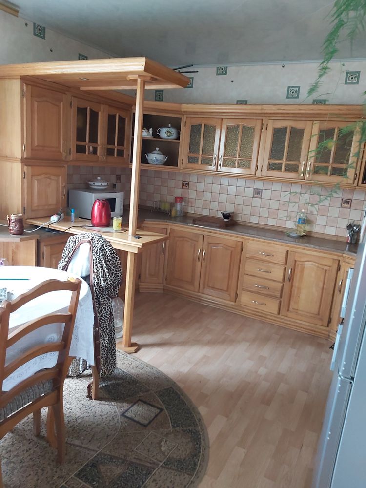 Продам будинок в Сторожинці