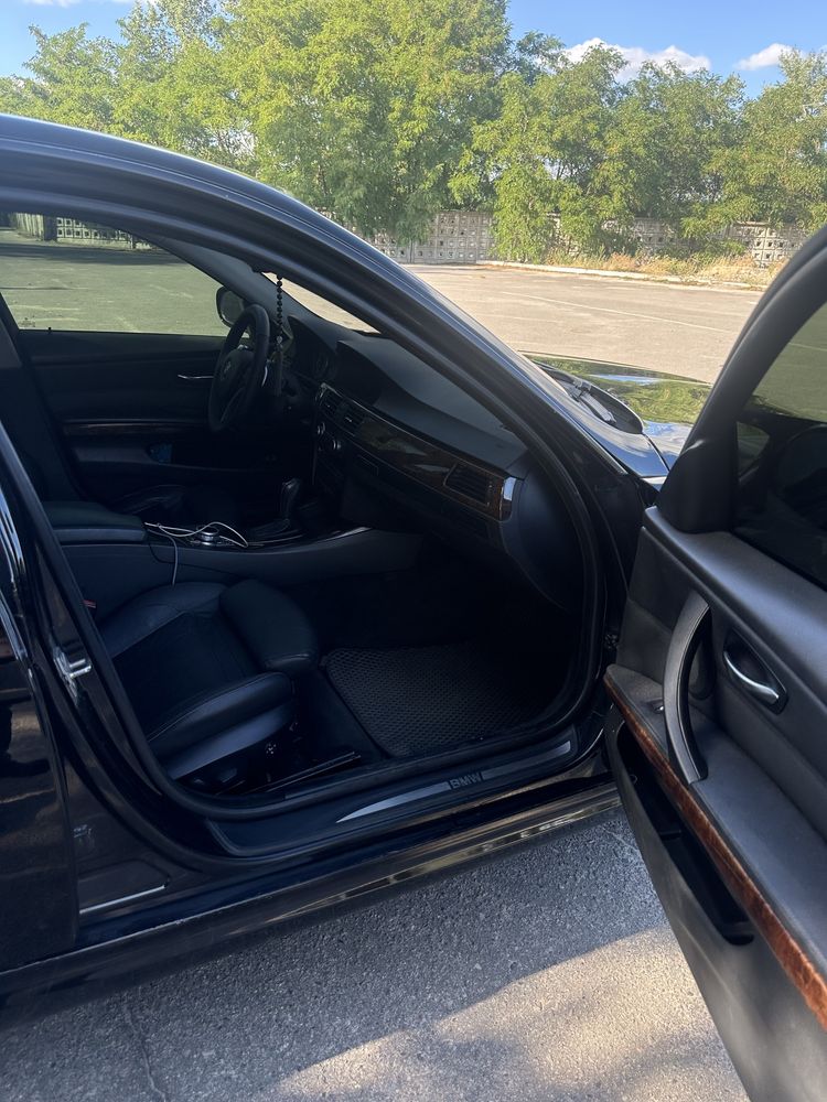 BMW 328XI E90 2009