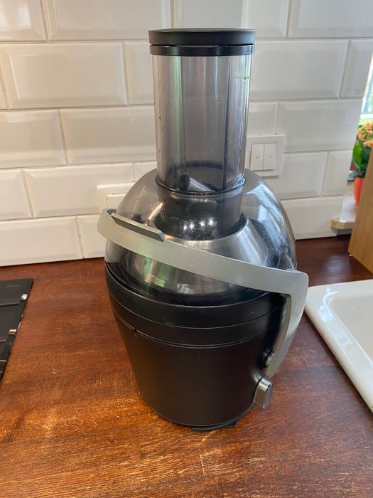 Sokowirówka PHILIPS HR1869