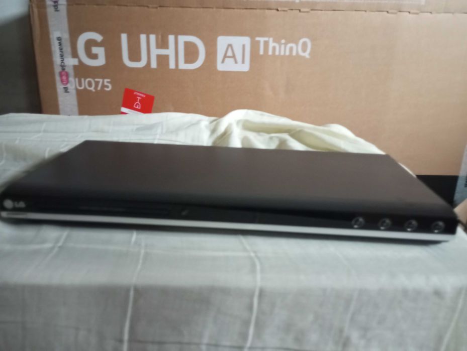 Odtwarzacz DVD LG