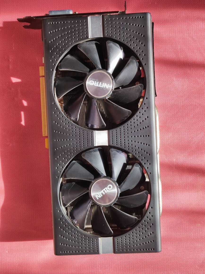 Видеокарта Sapphire Nitro RX570 4GB