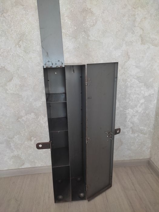 Сейф для зберігання зброї.