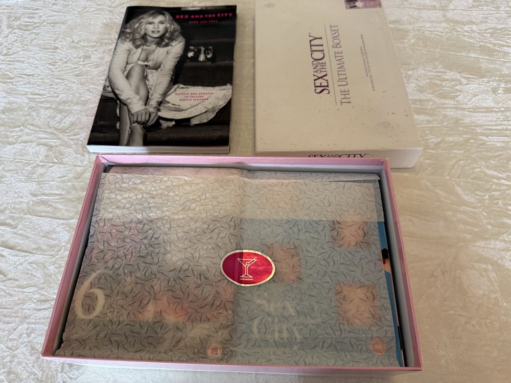 Sex and the City DVD boxset with Companion book, Carrie Bradshaw