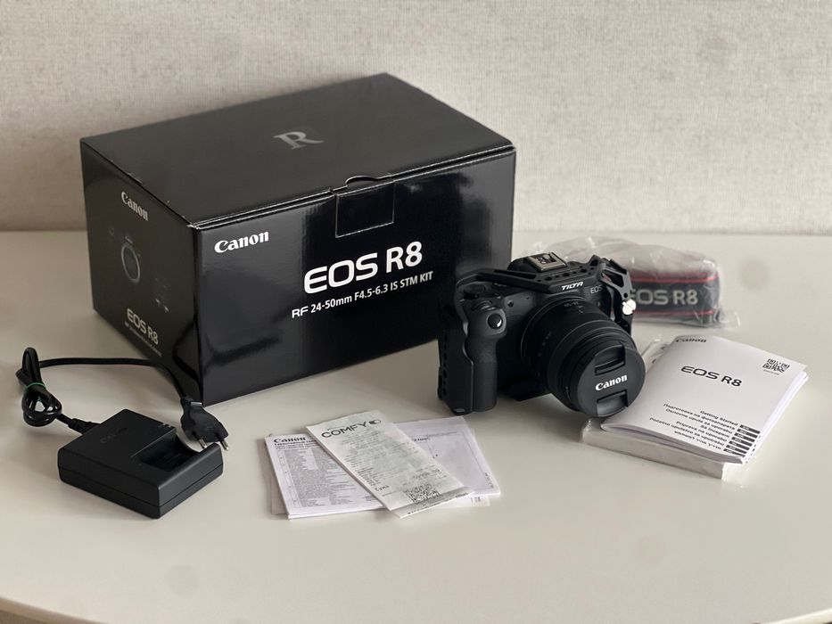 Canon R8 + RF24-50 (Офіціал) стан НОВОГО!
