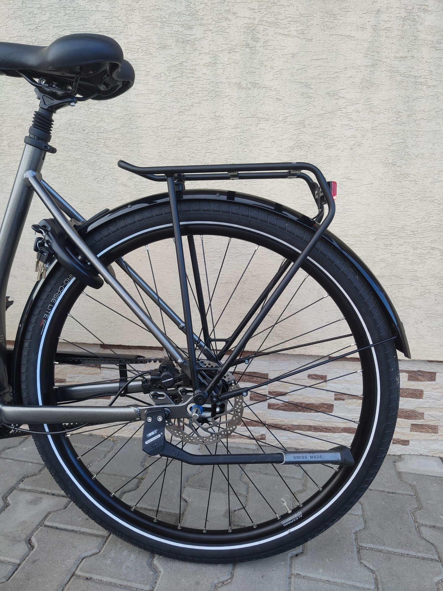 Trek District 7+ rama L 55cm Pasek gates Bosch  500w like Koga Gazelle