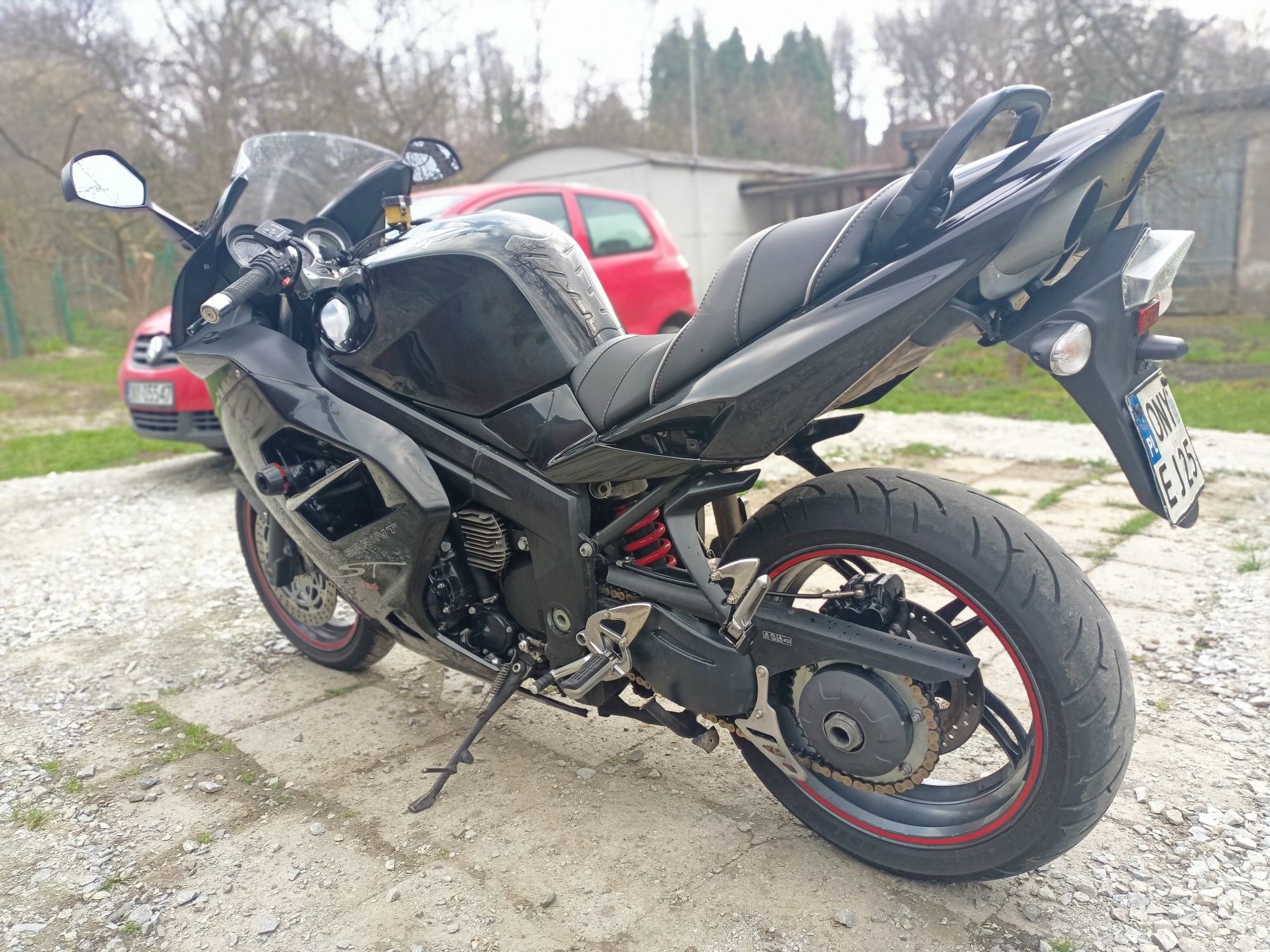 Triumph sprint ST 1050
