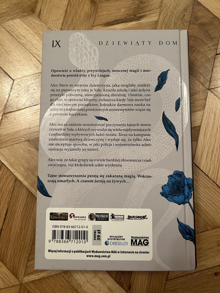 Dziewiąty dom Leigh Bardugo