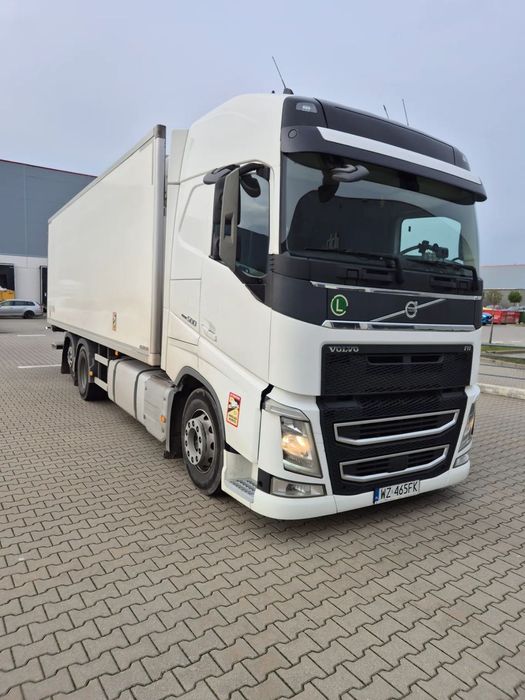 Volvo FH500  VOLVO FH500 Chłodnia / 18 epal / winda