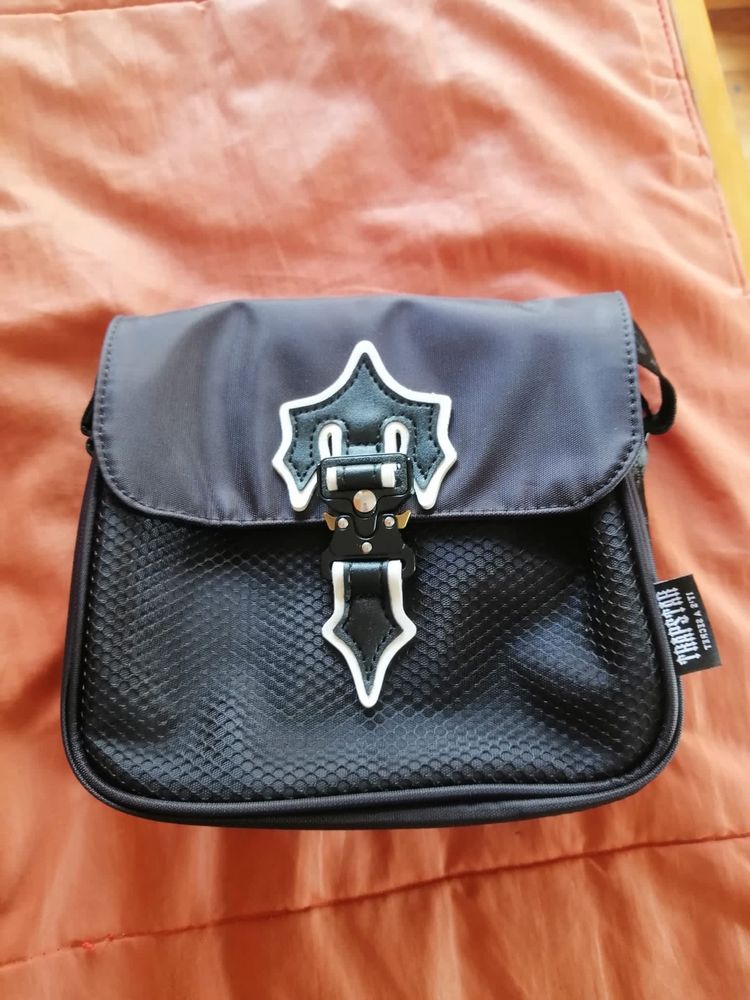 Bolsa Trapstar nova com etiqueta