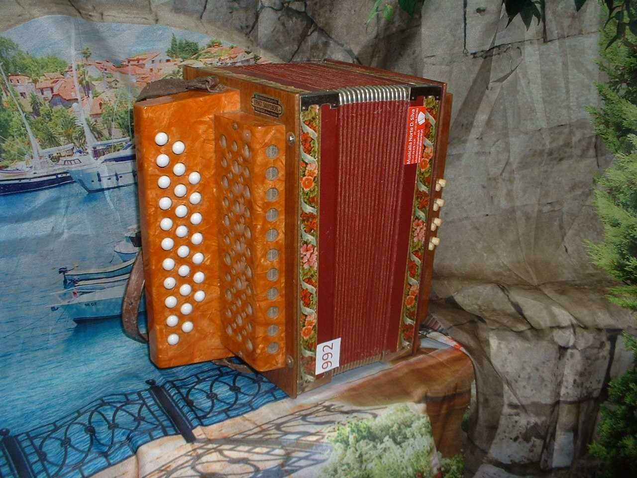 Concertina Avenda N .992