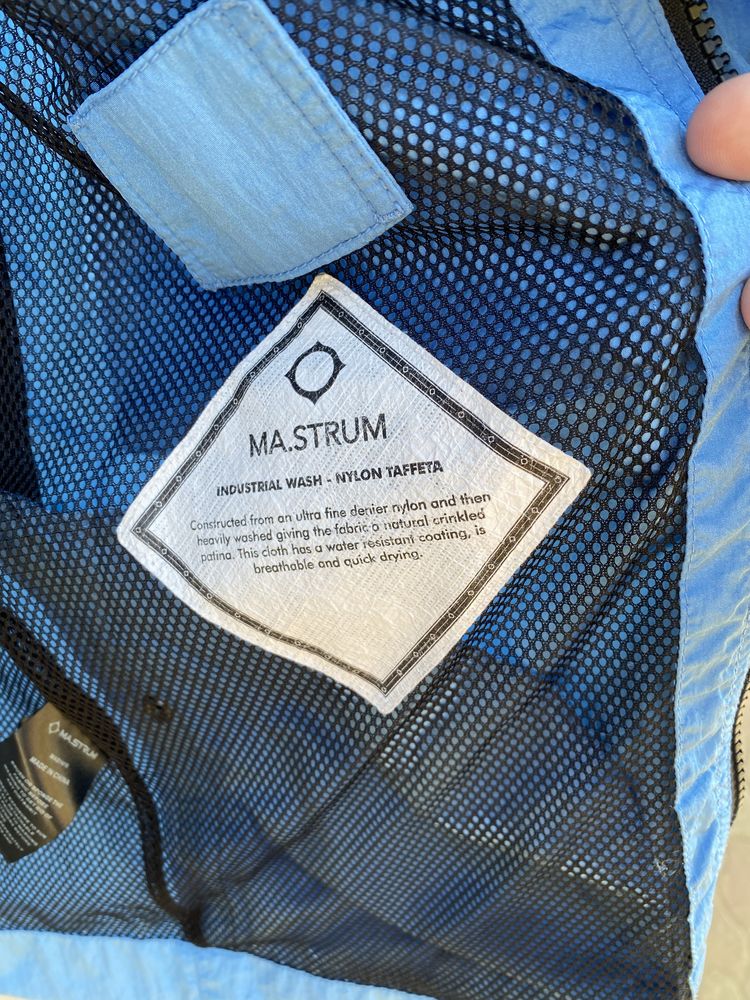 Ma. Strum nylon jacket oxygen M, нейлон вітровка