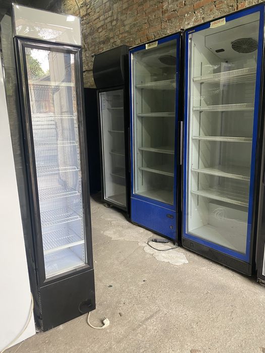 Холодильник торговый Холодильный шкаф витрина Регал Лари Барный