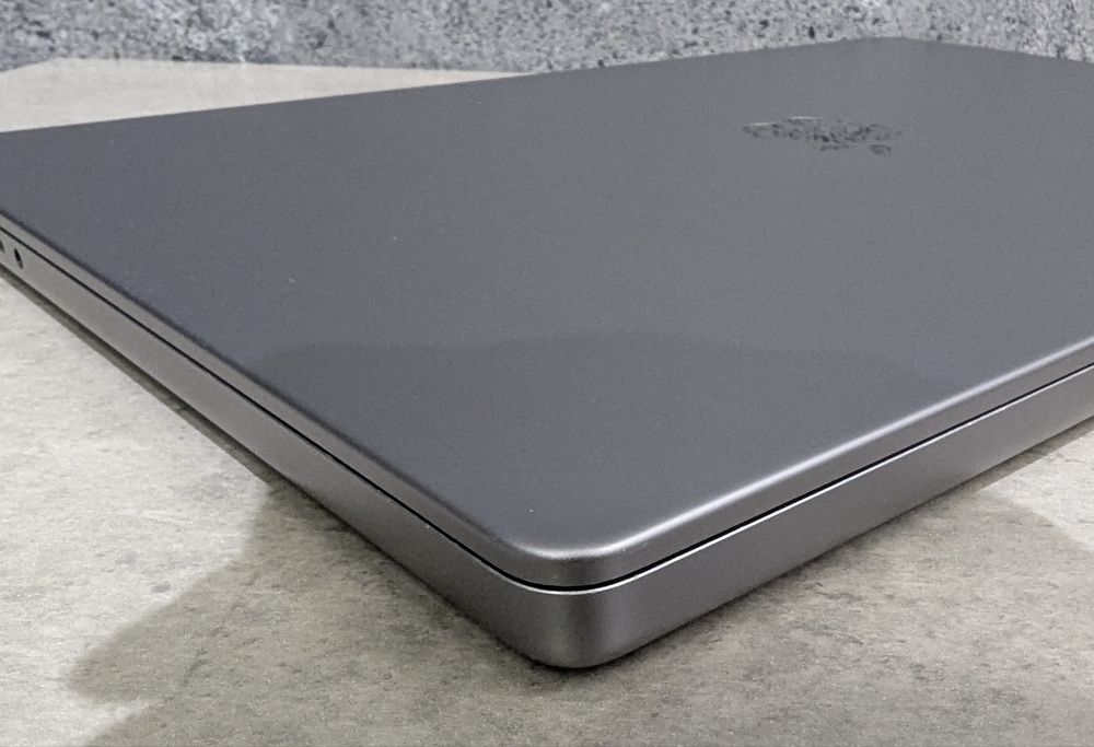 Apple MacBook Pro 16 2021 M1 Pro 16/512Gb Space Gray MK183