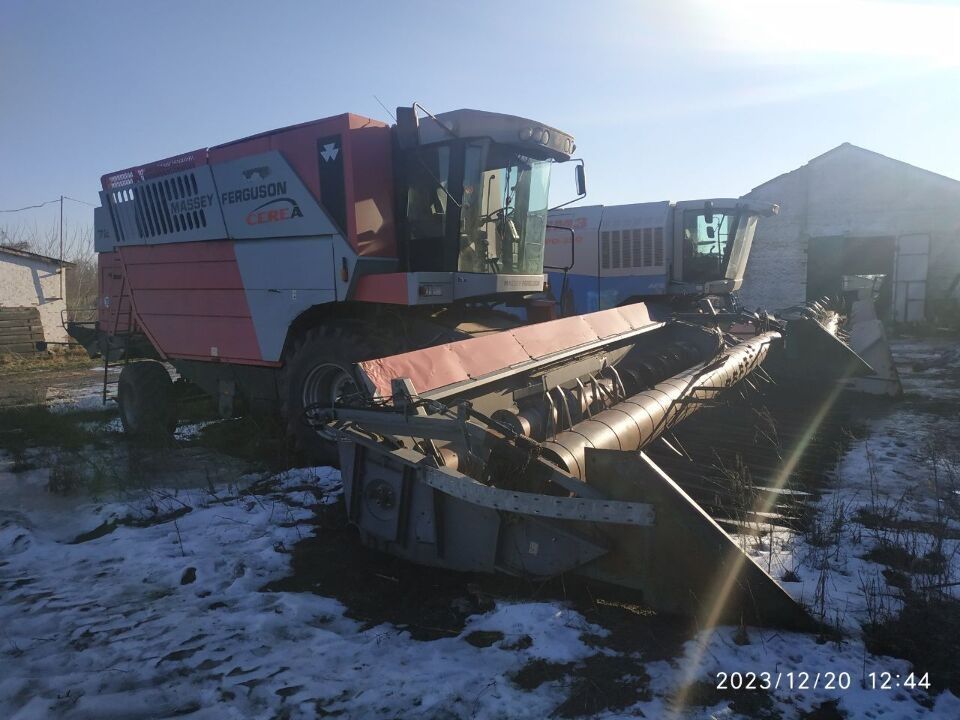 Комбайн MASSEY FERGUSON 7278 та жатка