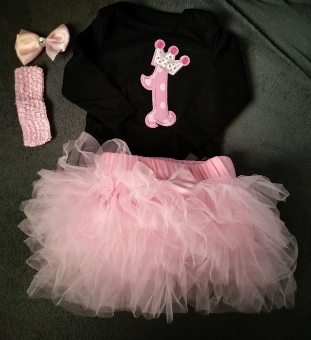 Przepiękny komplet na roczek dla dziewczynki