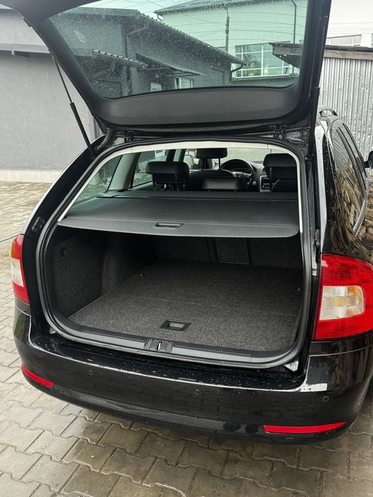 Продам Skoda Octavia 1.4 tsi 90kw(CAXA)