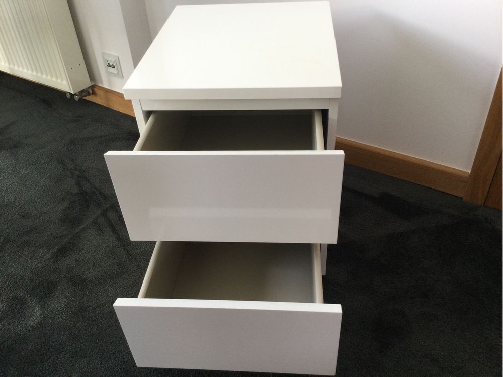 Ikea Malm - stolik stocny - komoda z 2 szufladami