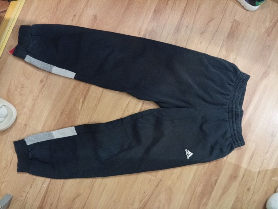 Dresy chłopięce 152 Adidas