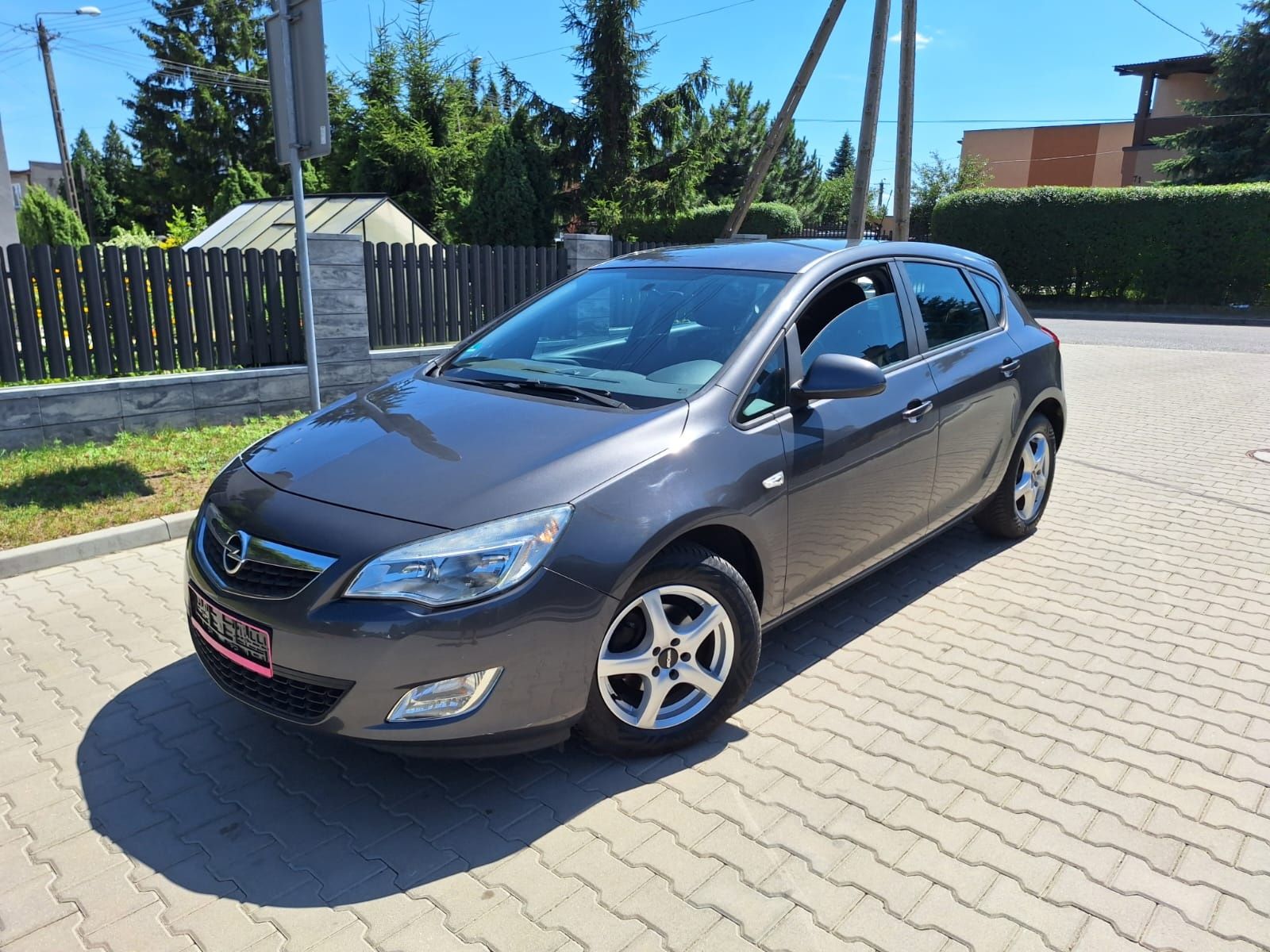 Astra J 1,4 2010r idealna
