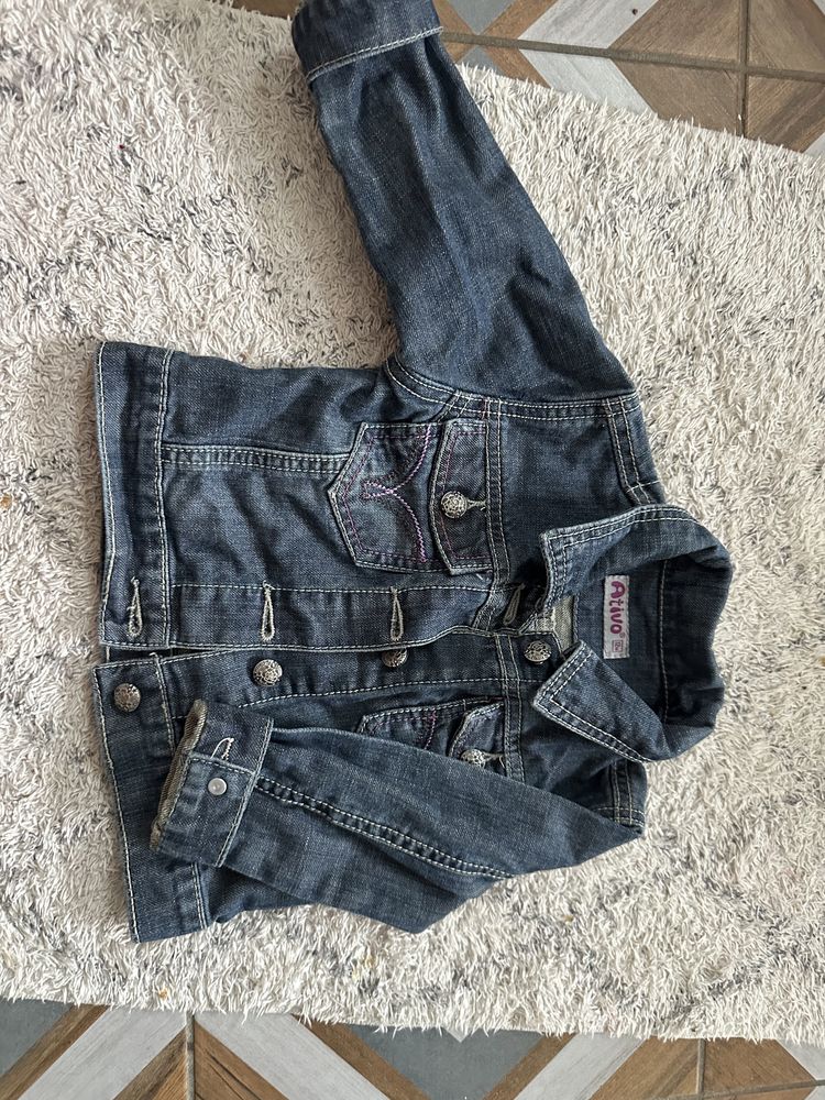 Верхній одяг 74-80 фліска джинсова куртка комбінезони демі