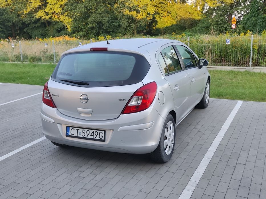Opel Corsa D 1.3 CDTI 2011 rok