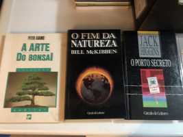 Vários Livros Antigos