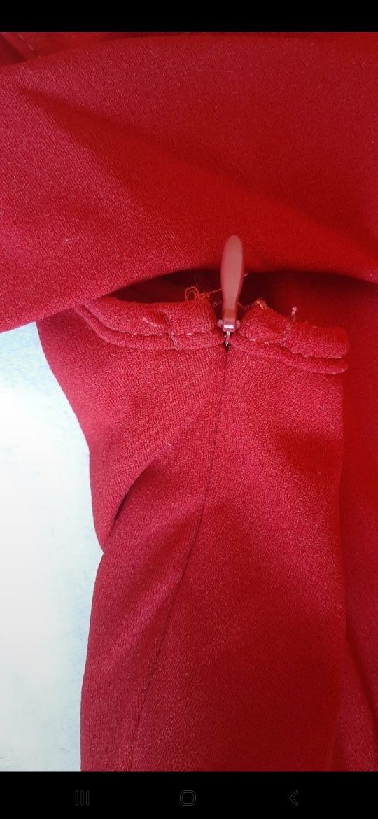 Sukienka balowa wieczorowa czerwona z rozcięciem na ramiączka rozmiar