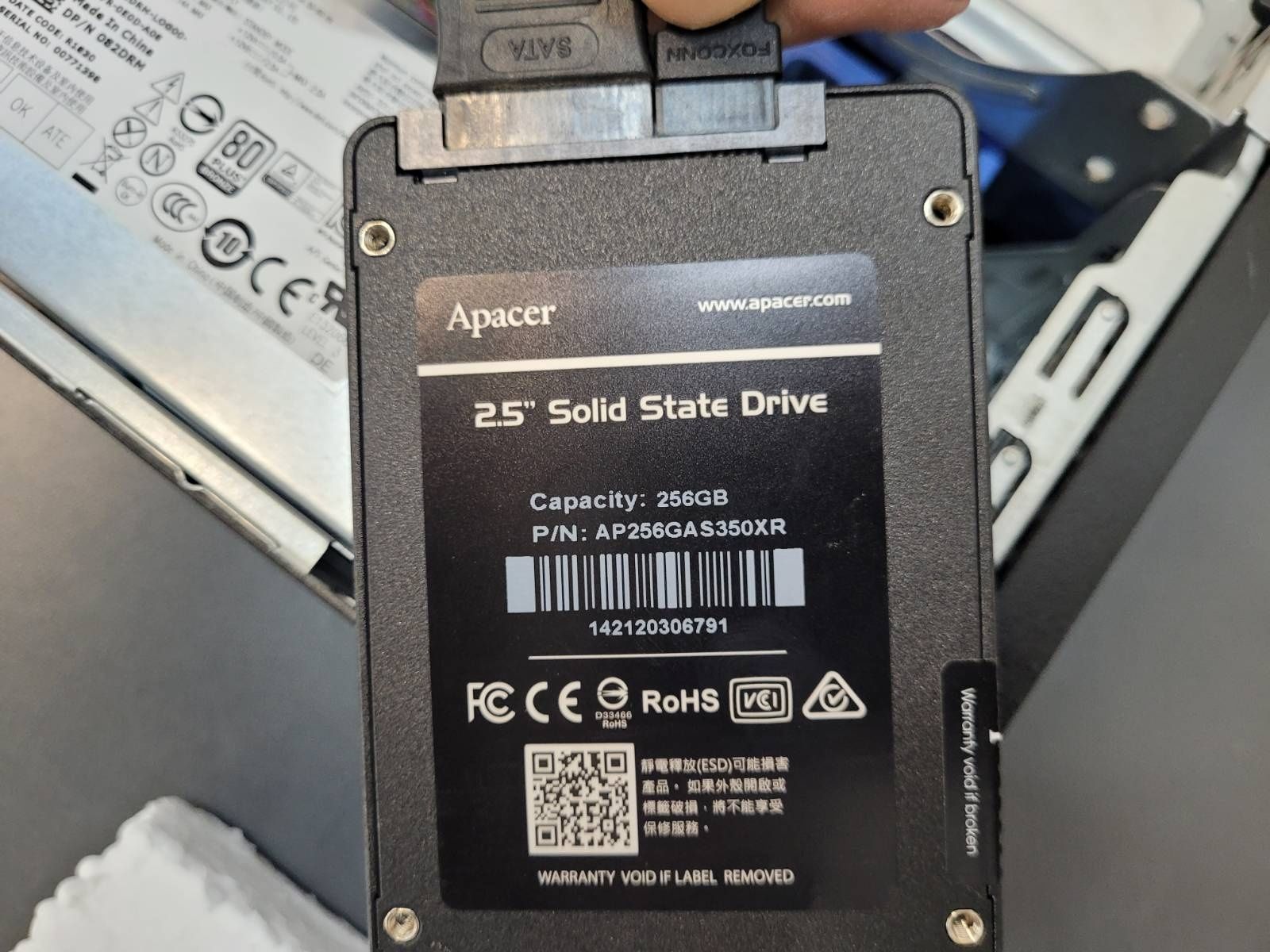 Komputer biurowy DELL 5050 i3 3,7ghz 8gb RAM 256gb SSD USB 3.0 HDMI DP