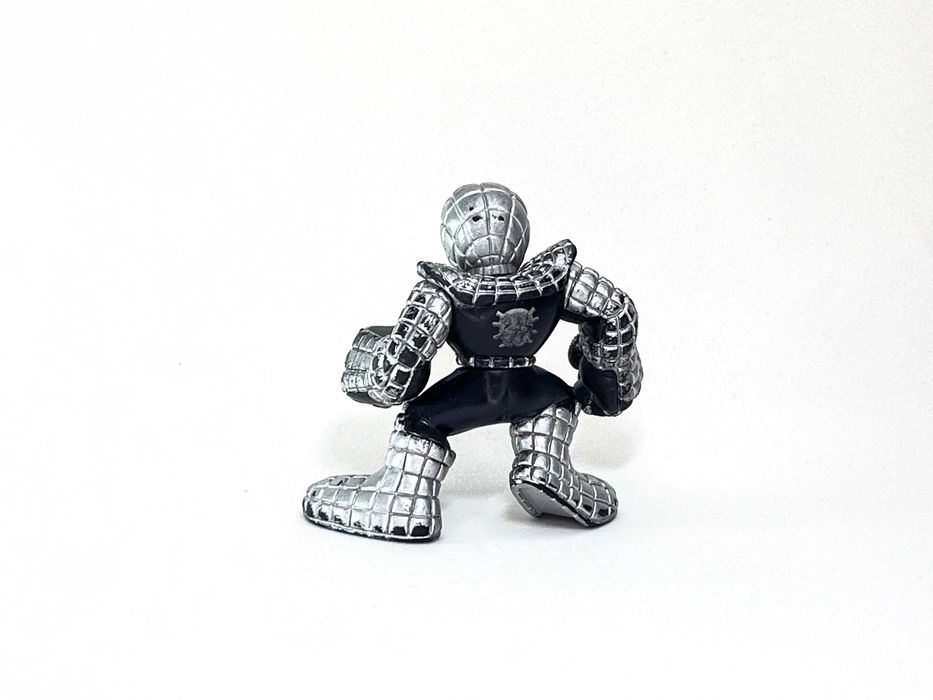 Homem-Aranha (Armadura Prata) Figura Super Hero Squad Hasbro