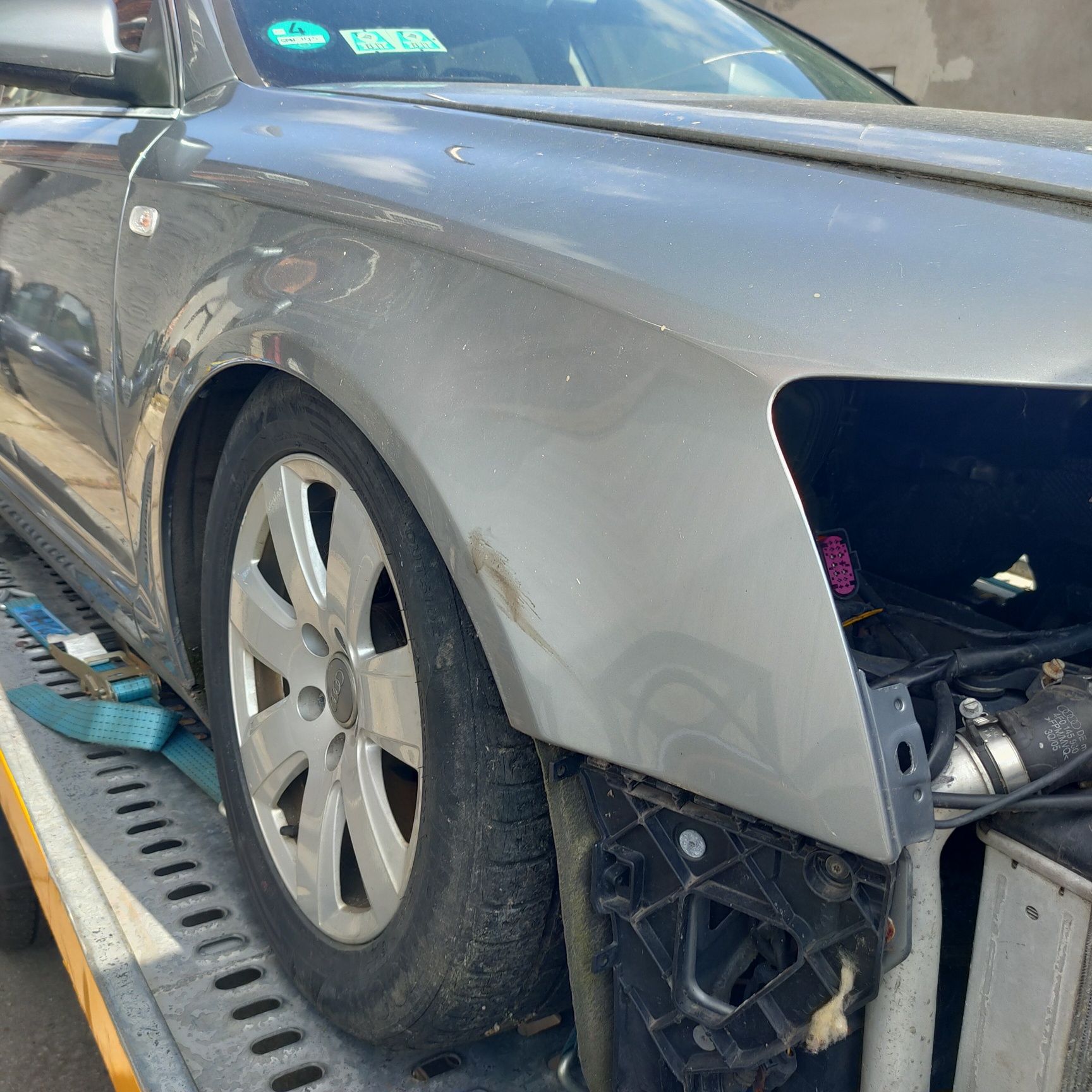 Audi A6 C6 2.0 TDI CAHA lift maska pokrywa silnika przód LZ9Y części