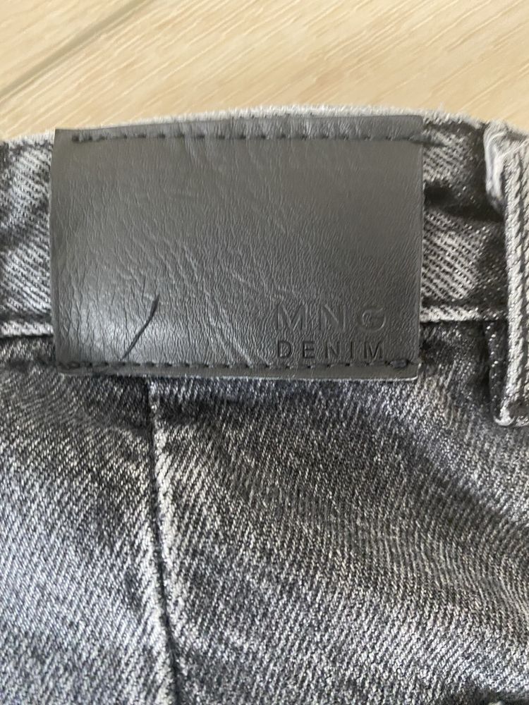 Продаю жіночі  джинси mango
