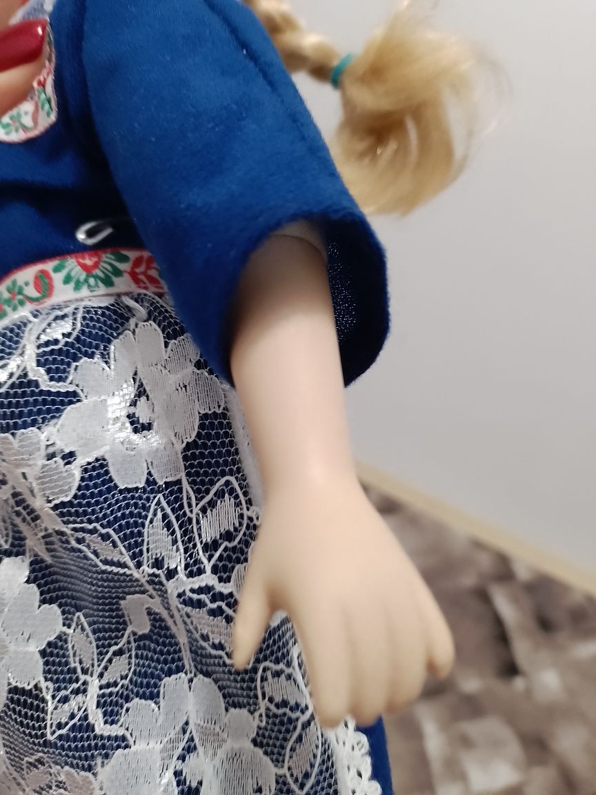 Кукла фарфоровая лялька порцелянова Голландия