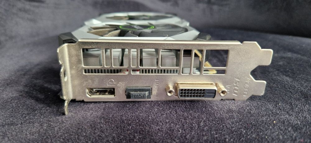 Karta graficzna GeForce GTX 1650 D6 VENTUS XS OCV1