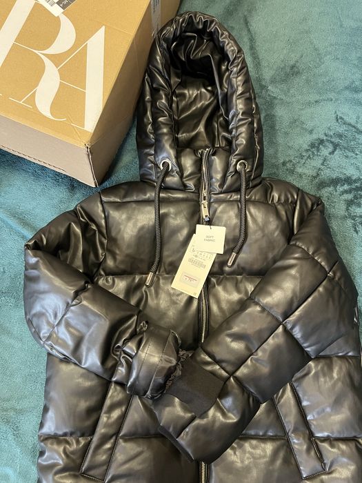 Стильна тепла куртка Zara екошкіра