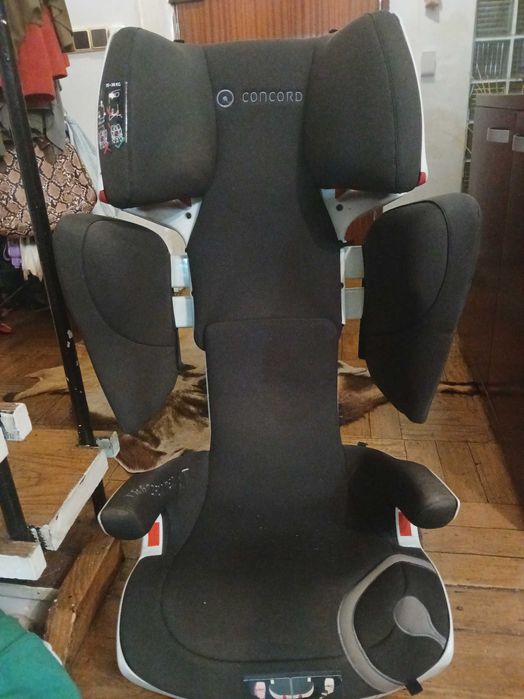 Cadeira desportiva de criança pra carro