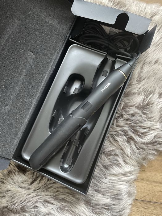 Випрямляч (праска) для волосся Philips hps930