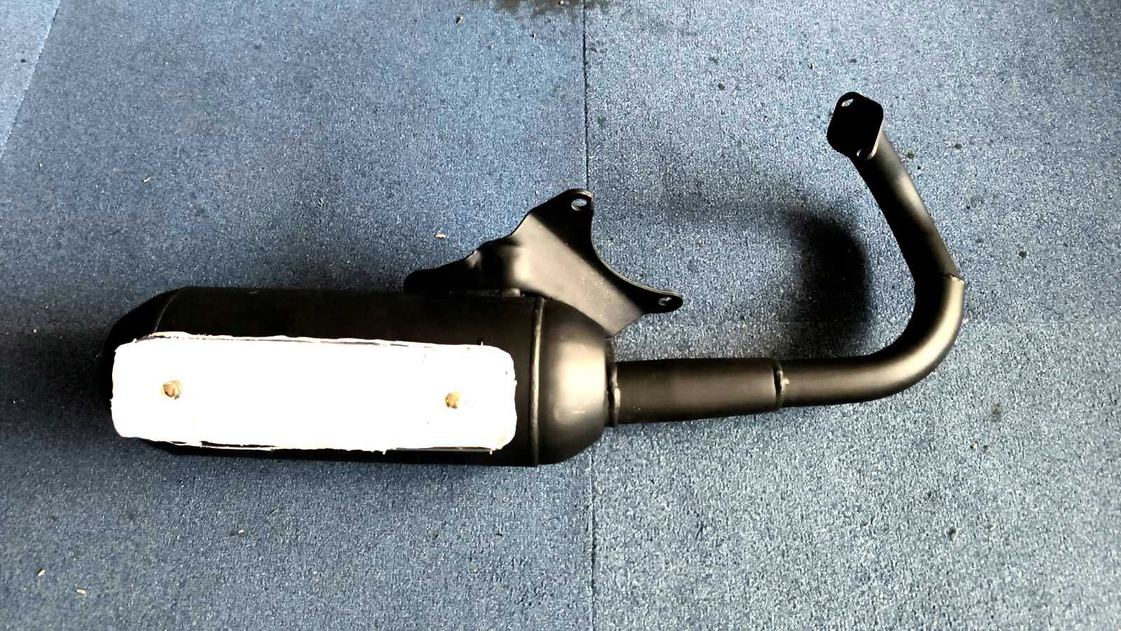 Escape nova para scooter TYPHOON