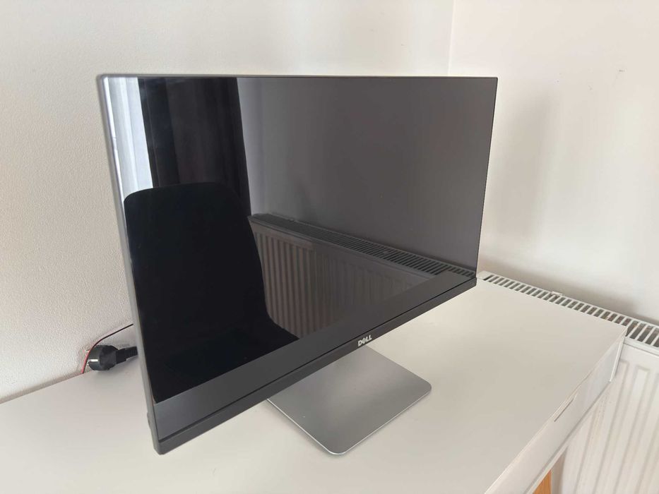 Монітор Dell S2415sb 24' глянцевий IPS 1920