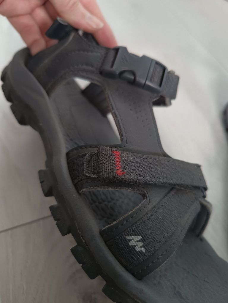 Sandały chłopięce Quechua r.38/39