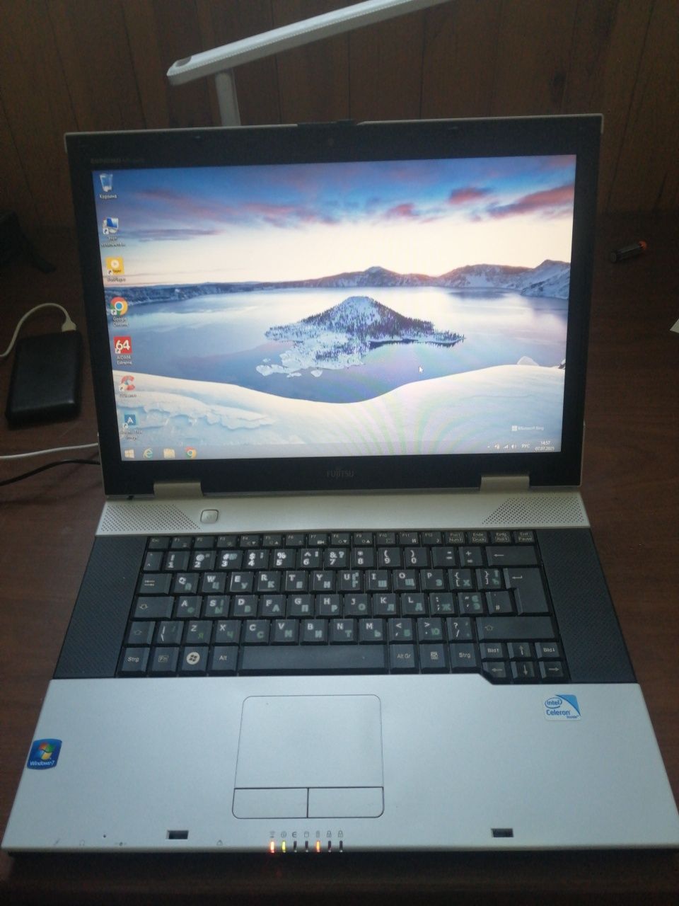 Fujitsu esprimo mobile v6535.