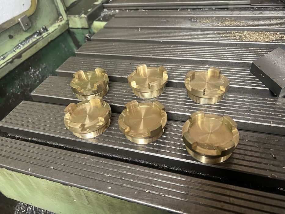 ЧПУ Токарні та Фрезерні роботи , розкрій металу