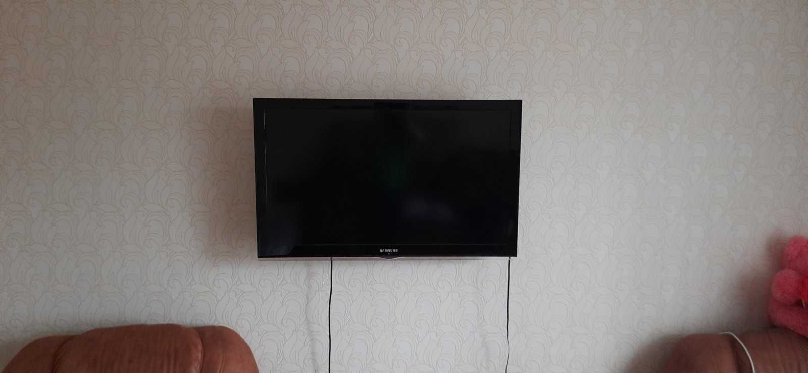 Телевізор Samsung 40 дюймів