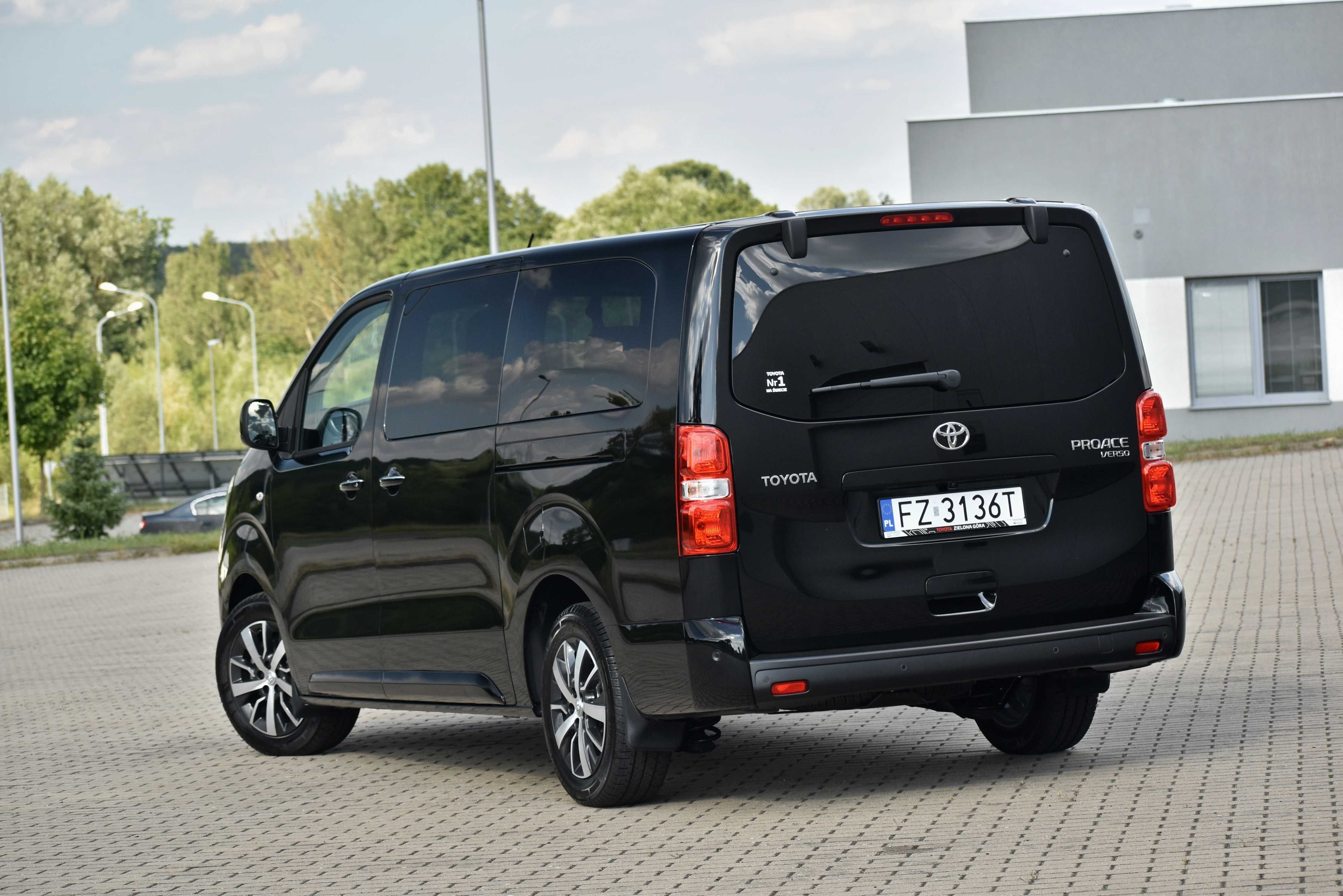 Wynajem busa 7 osobowy Automat 177KM  Wersja Long PREMIUM VIP