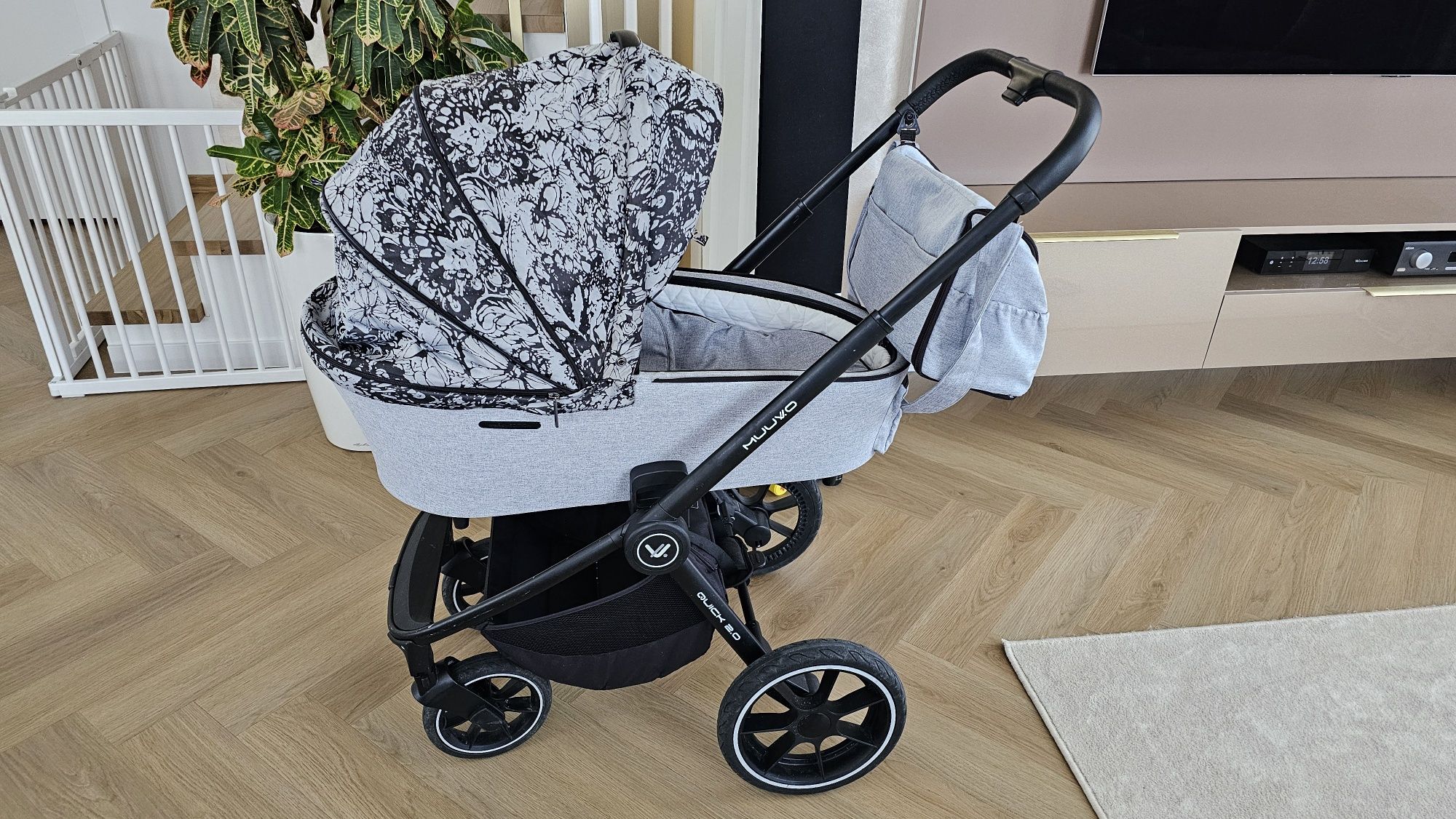 Wózek 2 w 1 Gondola + spacerówka Muuvo quick 2.0 stan bdb