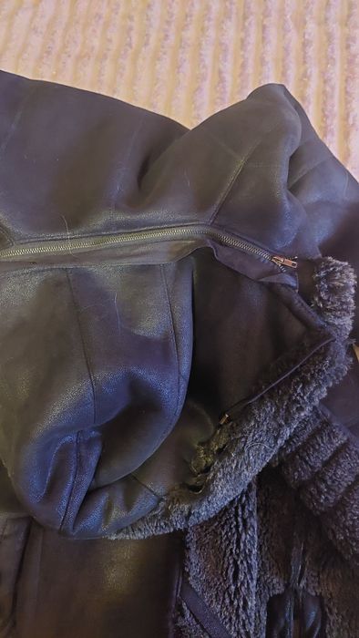 Дублянка жіноча в хорошому стані