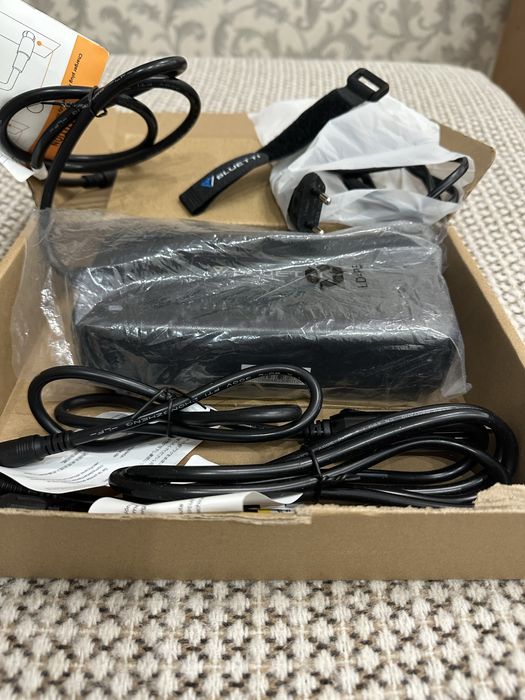 Зарядна станція BLUETTI PowerOak EB70