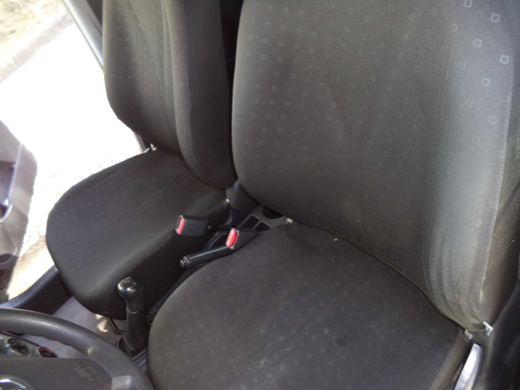 toyota  Yaris--1.0-5p-159000 km particular